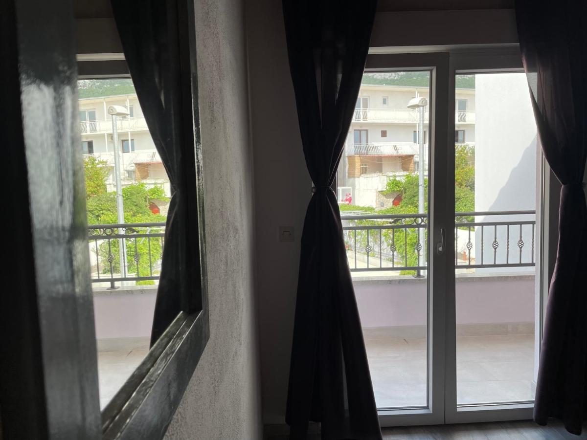 Apartment Kuba Makarska Exterior foto