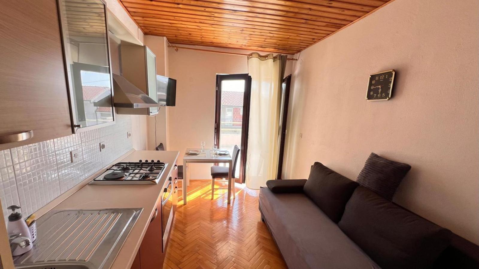 Apartment Kuba Makarska Exterior foto